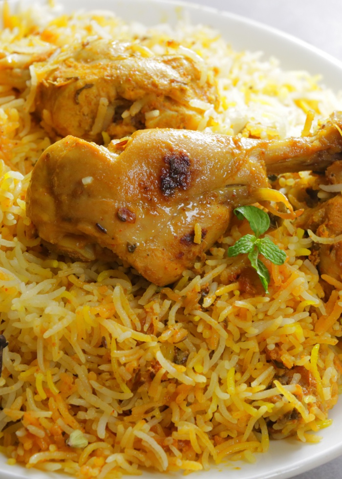 Hyderabadi Chicken Dum Biryani | How to make Hyderabadi Chicken Dum Biryani