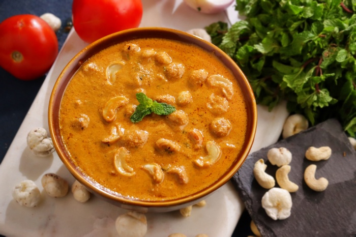 Kaju Makhana curry |  Phool Makhana Gravy Curry